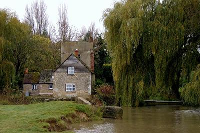 The Roundhouse, Lechlade